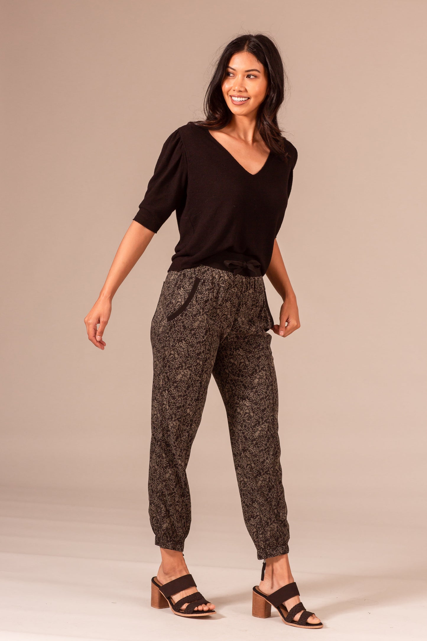 Printed Cupro Jogger